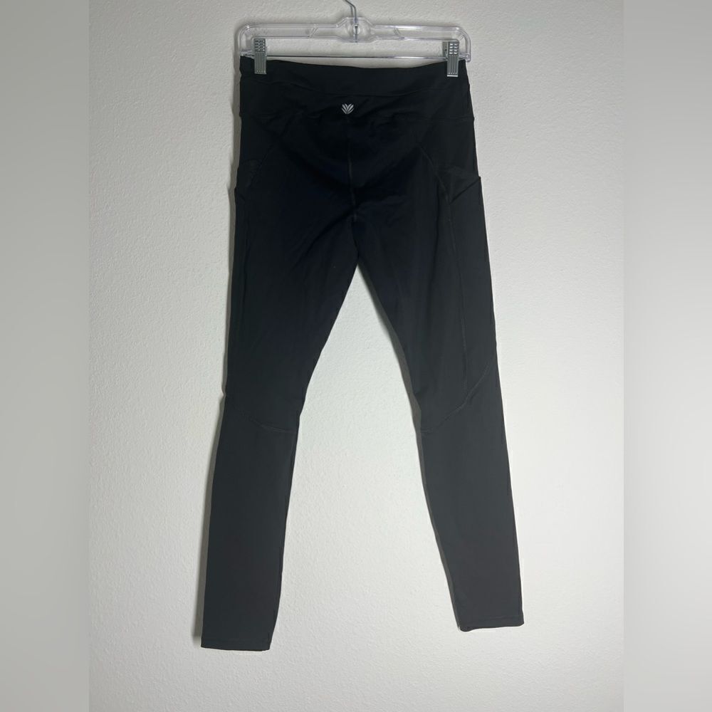 Forever 21 Black Athletic leggings size M